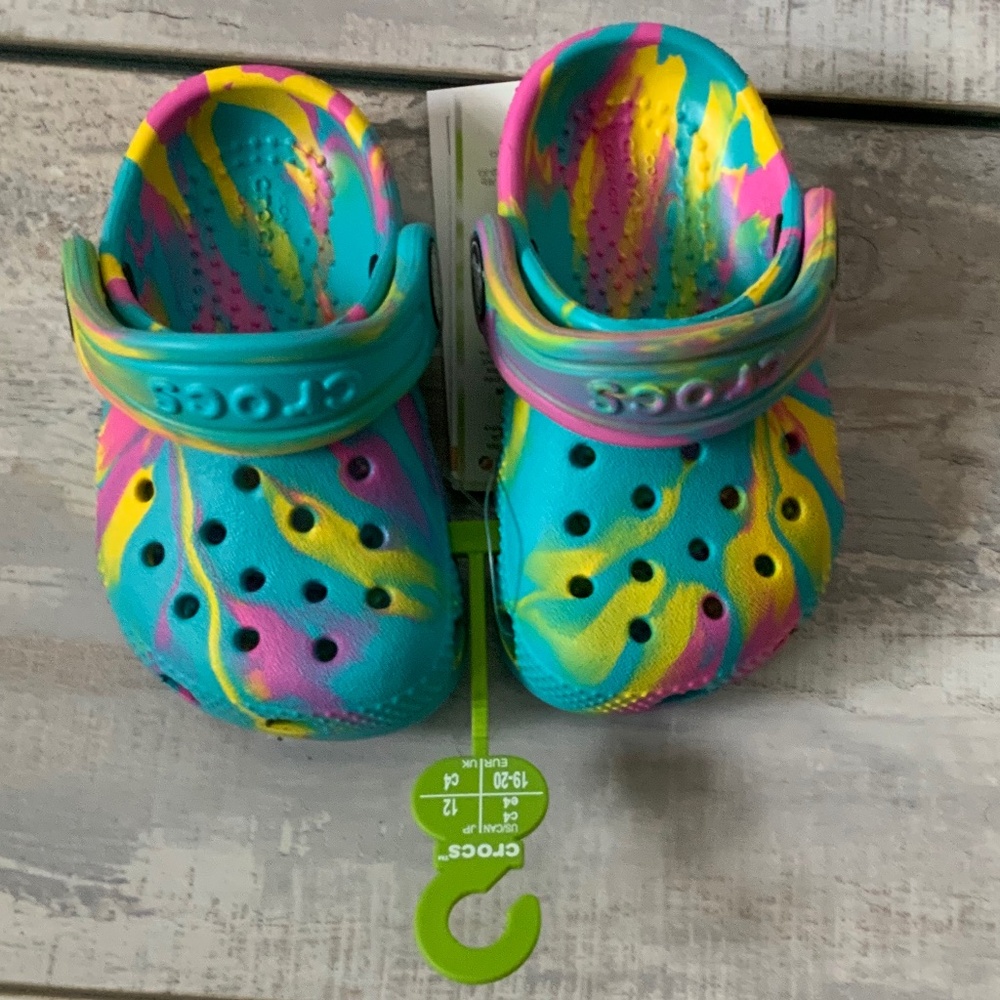 CROCS TODDLER CLASSIC MARBLED TIE DYE CLOG SIZE C4